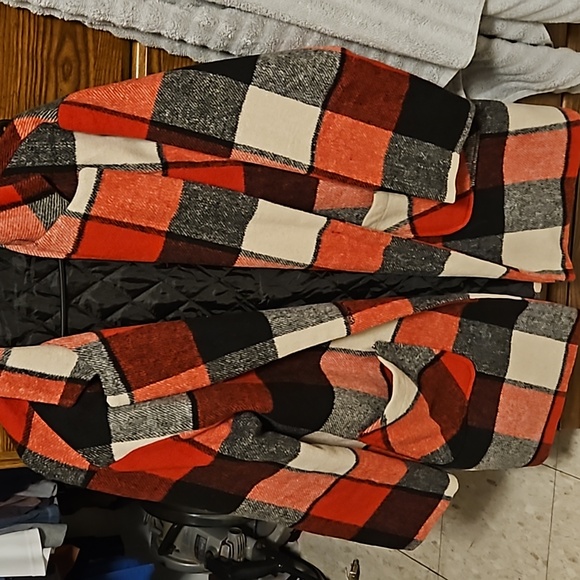 botique Jackets & Blazers - Plaid jacket